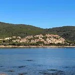 Vicino Al Mare *